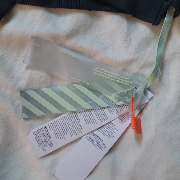🚫SOLD🚫Off-White Hoodie - Picture 11 of 12